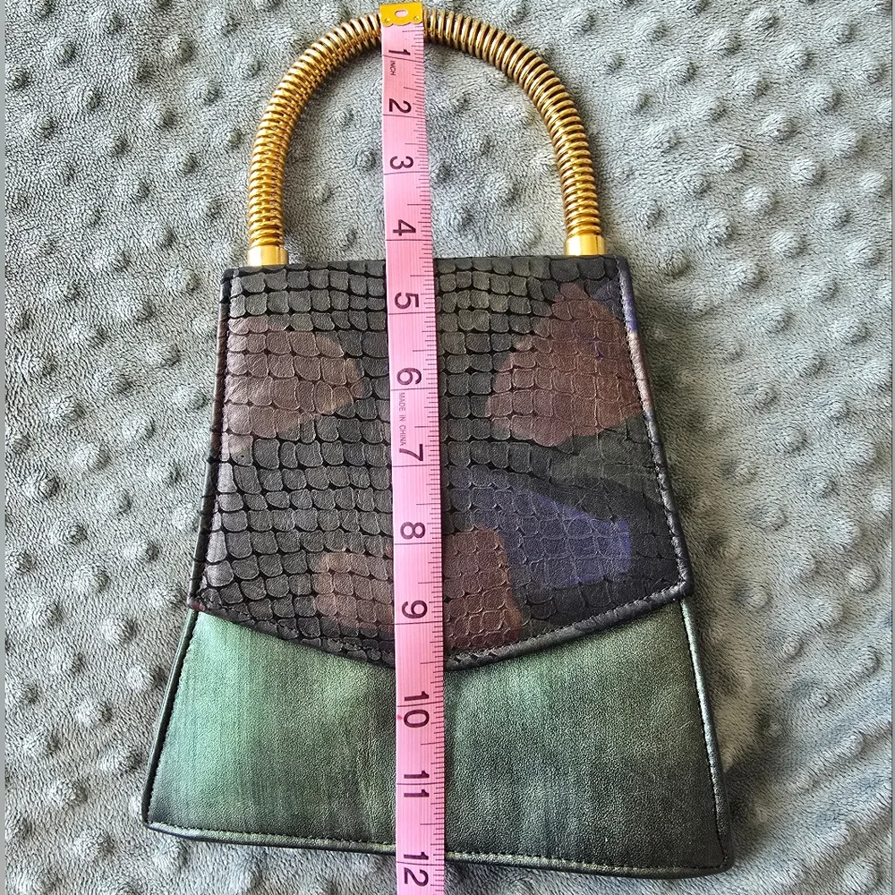 VTG Unbranded Edgy Embossed Snakeskin-Style Handbag - Picture 7 of 7